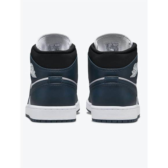 NEW NIKE men's air jordan 1 mid sneaker in white/armory navy/black - Picture 3 of 3